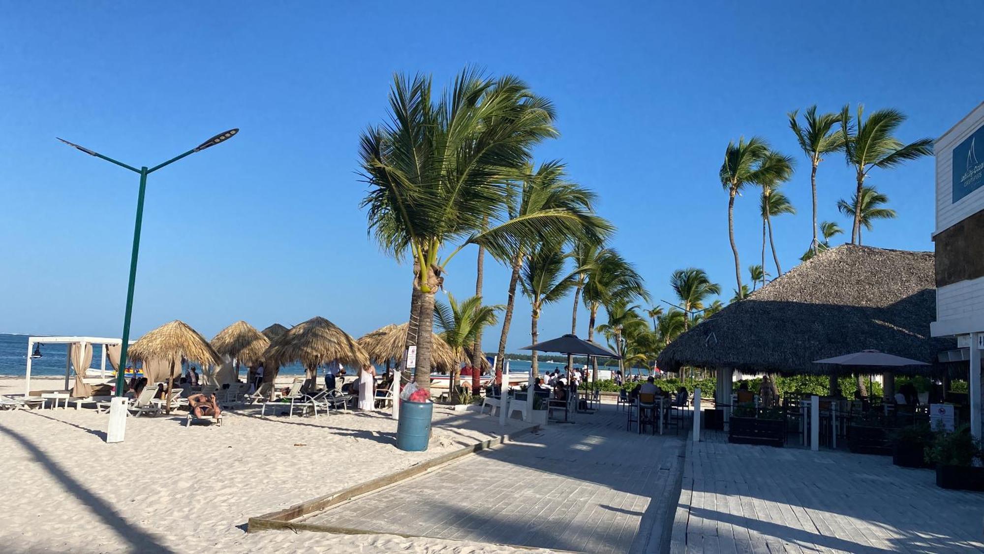 Madonna Pool Beach Los Corales Punta Cana Buitenkant foto