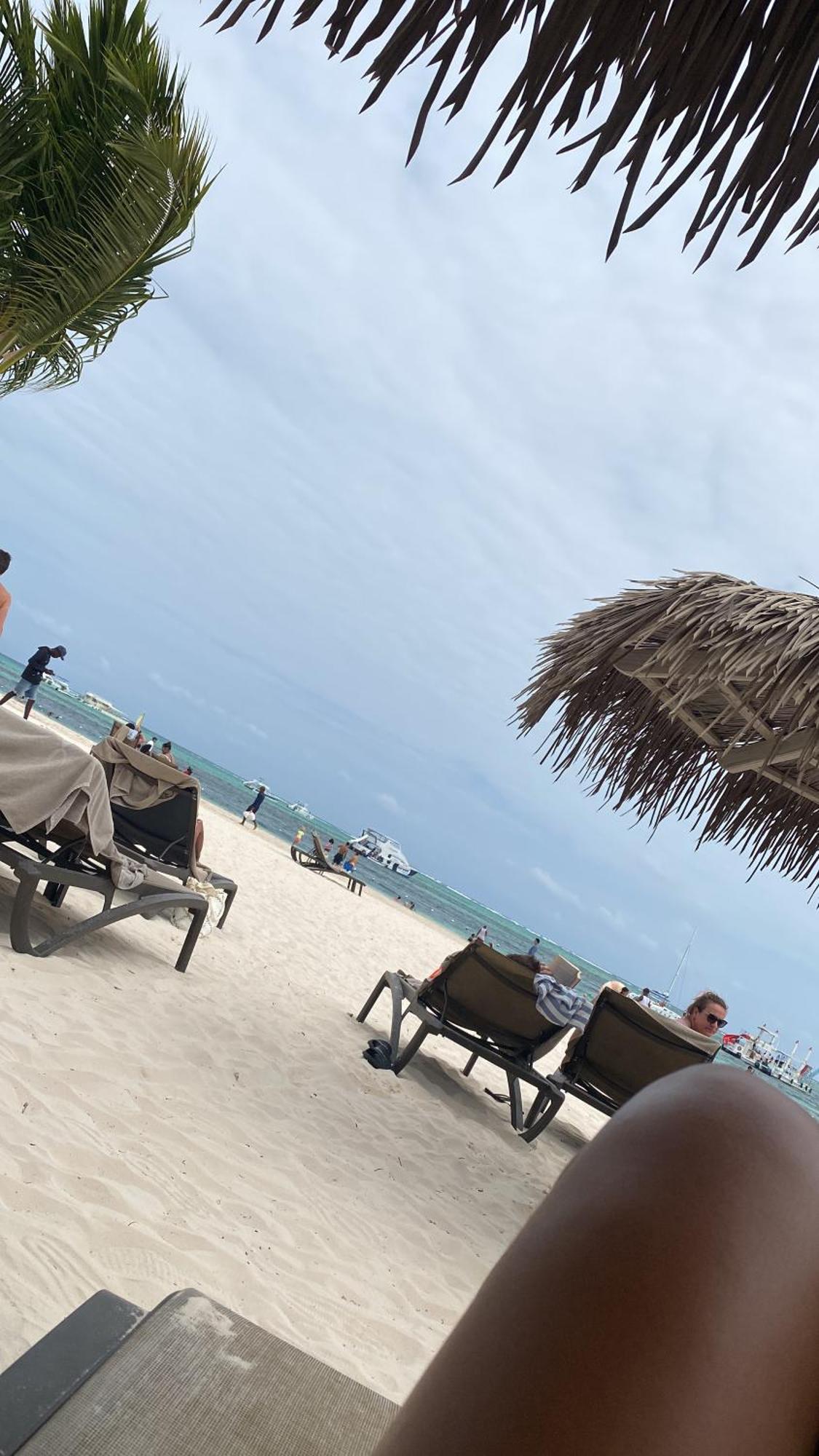 Madonna Pool Beach Los Corales Punta Cana Buitenkant foto
