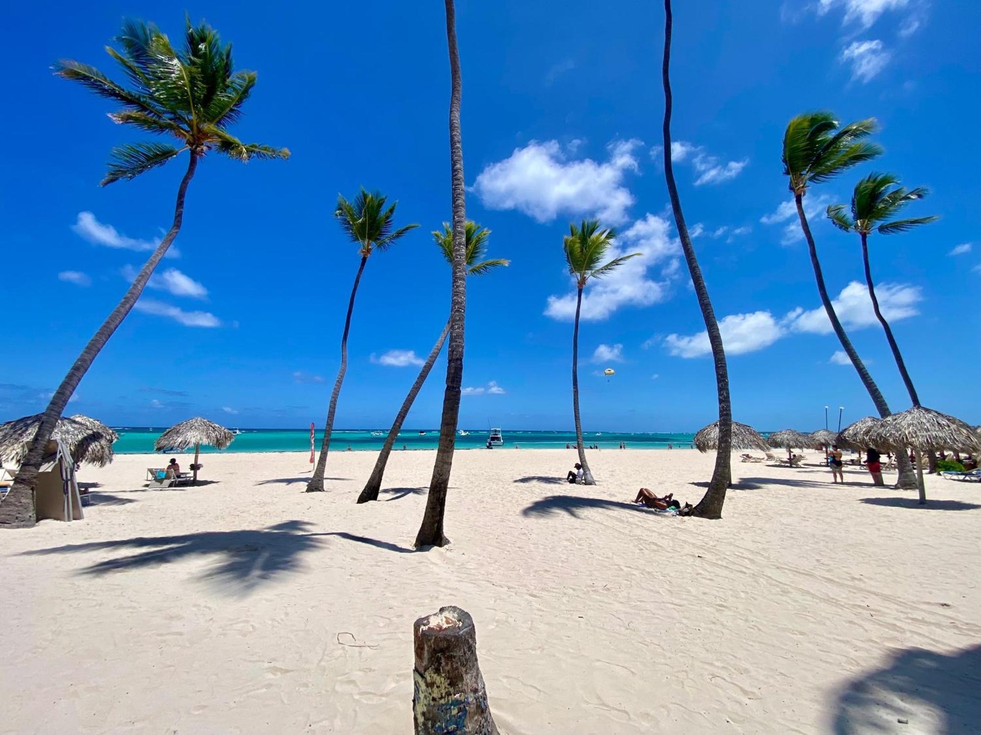 Madonna Pool Beach Los Corales Punta Cana Buitenkant foto