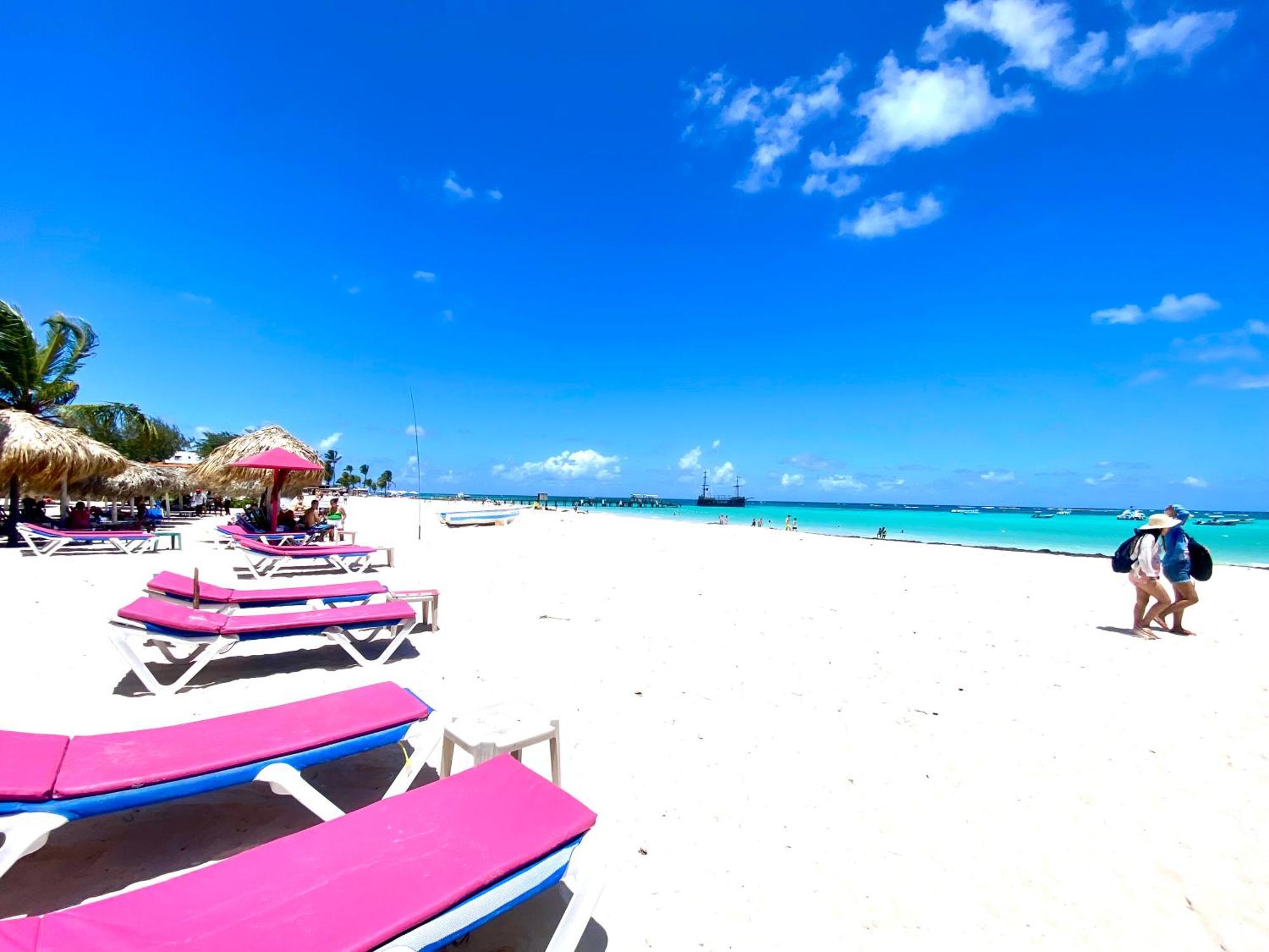 Madonna Pool Beach Los Corales Punta Cana Buitenkant foto