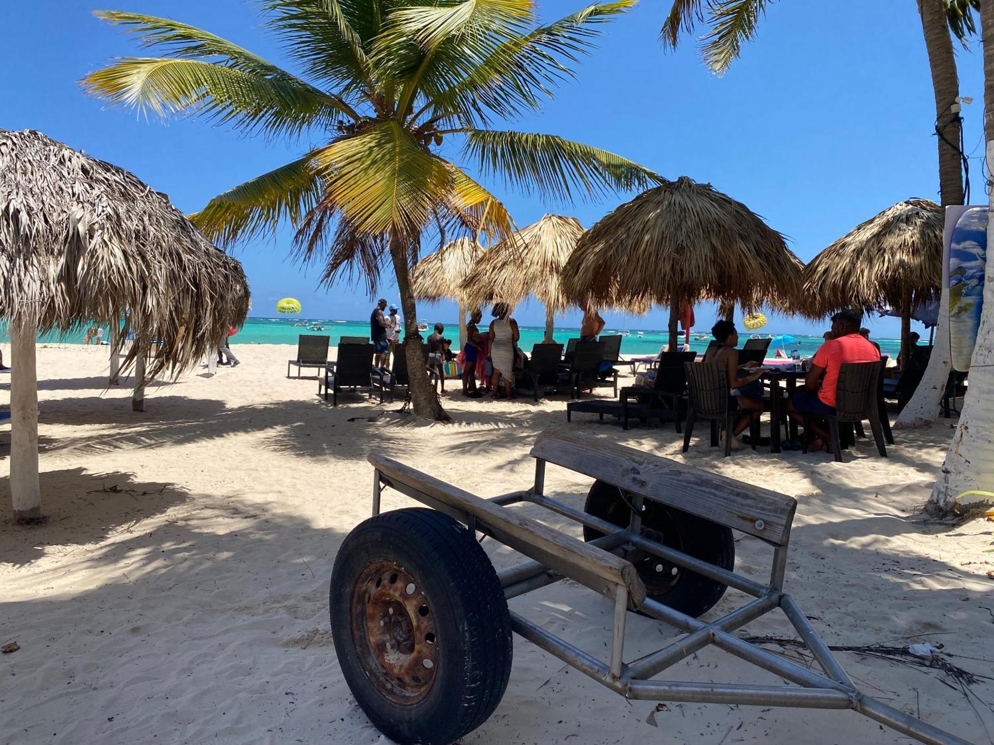 Madonna Pool Beach Los Corales Punta Cana Buitenkant foto